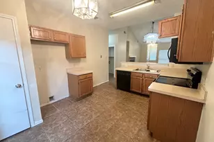 2915 Roxboro Rd, Euless, TX 76039 - Photo 9