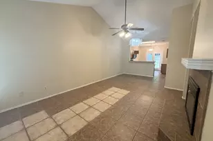 2915 Roxboro Rd, Euless, TX 76039 - Photo 3