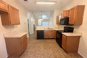 2915 Roxboro Rd, Euless, TX 76039 - Photo 7