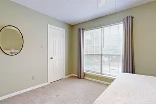 817 Crystal Ln, Hurst, TX 76054 - Photo 31