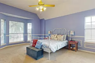 817 Crystal Ln, Hurst, TX 76054 - Photo 19