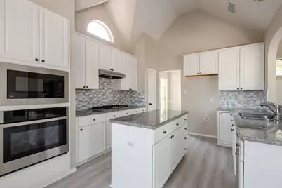 8708 Aviary Drive, McKinney, TX 75072 - Photo 7