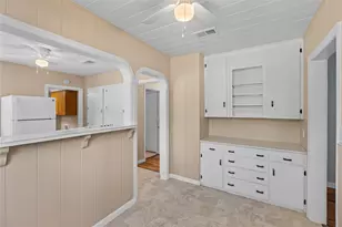 650 W Kaufman St, Paris, TX 75460 - Photo 11
