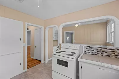 650 W Kaufman Street, Paris, TX 75460 - Photo 9