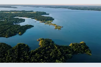 130 Calhoun Cove, East Tawakoni, TX 75472 - Photo 3