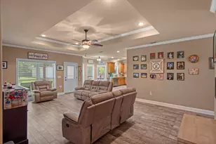 180 N Bois D Arc St, Van, TX 75790 - Photo 5