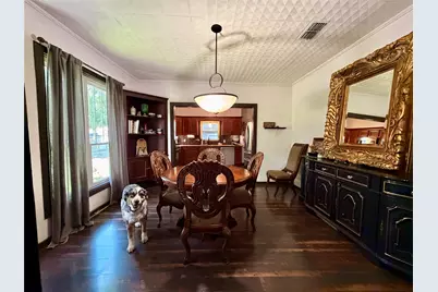 301 Forrest Avenue, Cleburne, TX 76033 - Photo 9