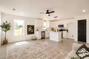 203 E S, Itasca, TX 76055 - Photo 7