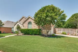 7912 Hosta Way, Fort Worth, TX 76123 - Photo 3
