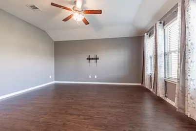 4013 Spur Trail Drive, Denton, TX 76208 - Photo 11