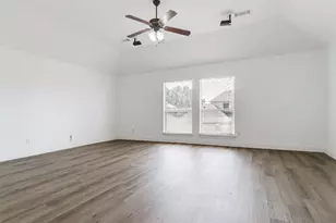 5601 Glenview Ln, The Colony, TX 75056 - Photo 25