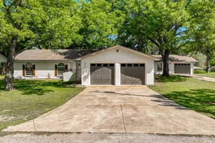 311 Casas Del Sur St, Granbury, TX 76049 - Photo 39