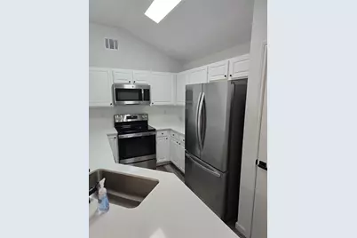 3182 Cross Creek Circle, Grand Prairie, TX 75052 - Photo 19