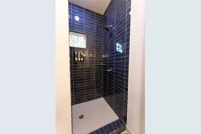 305 Jefferson Street, Arlington, TX 76012 - Photo 13