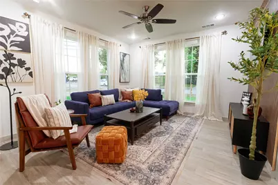 305 Jefferson Street, Arlington, TX 76012 - Photo 17
