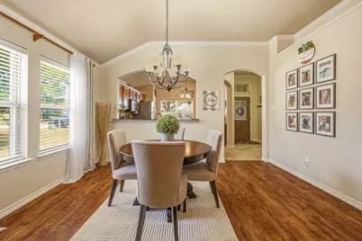 200 Jacinth Lane, Granbury, TX 76049 - Photo 11