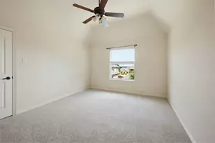 7713 Silverleaf Dr, North Richland Hills, TX 76182 - Photo 33