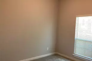 12324 Hulson Trl, Fort Worth, TX 76052 - Photo 9
