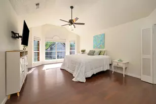2214 New Mill Ln, Arlington, TX 76012 - Photo 17
