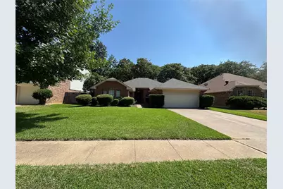 521 Post Oak Road, Grapevine, TX 76051 - Photo 1