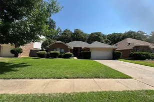 521 Post Oak Rd, Grapevine, TX 76051 - Photo 1