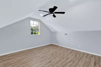 323 W Cherry Street, Sherman, TX 75090 - Photo 15