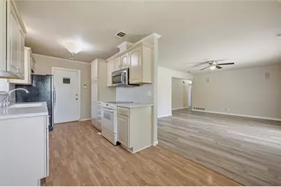 302 Iowa Street, Sherman, TX 75090 - Photo 7
