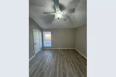1120 Highpoint Road, Bedford, TX 76022 - Photo 11