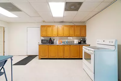 2750 Bonham Street, Paris, TX 75460 - Photo 13
