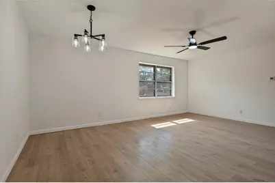 303 Merribrook Trail, Duncanville, TX 75116 - Photo 5