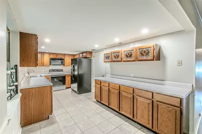 4208 Shipley Court, Benbrook, TX 76116 - Photo 7