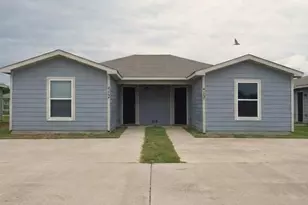 413 County Line Rd, Mabank, TX 75147 - Photo 1