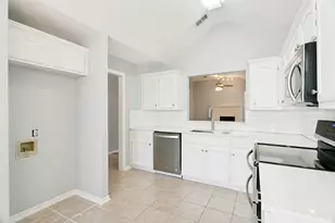 3140 Renaissance Dr, Dallas, TX 75287 - Photo 11