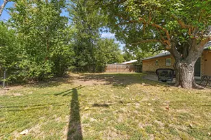 5733 Hanson Dr, Watauga, TX 76148 - Photo 21