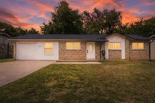 5733 Hanson Dr, Watauga, TX 76148 - Photo 1