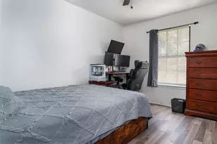 1745 Crest Grove Dr, Arlington, TX 76012 - Photo 11