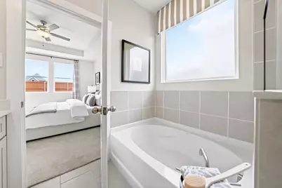 2815 Bridgepoint Street, Heartland, TX 75126 - Photo 11