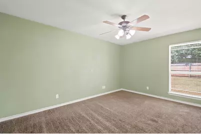 613 N Avenue D, Springtown, TX 76082 - Photo 21