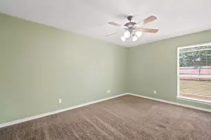 613 N Ave D, Springtown, TX 76082 - Photo 21