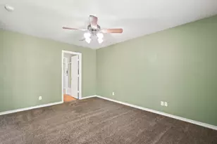 613 N Ave D, Springtown, TX 76082 - Photo 23