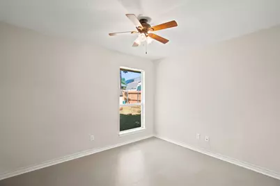 613 N Avenue D, Springtown, TX 76082 - Photo 29