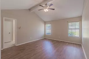 1015 Meadowlark Ln, Granbury, TX 76048 - Photo 23