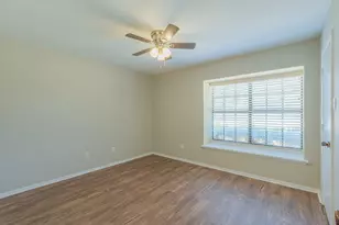 1015 Meadowlark Ln, Granbury, TX 76048 - Photo 19