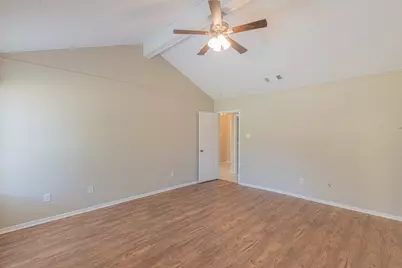 1015 Meadowlark Lane, Granbury, TX 76048 - Photo 25