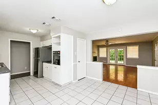 2908 Portales Dr, Fort Worth, TX 76116 - Photo 5