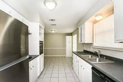 2908 Portales Drive, Fort Worth, TX 76116 - Photo 9