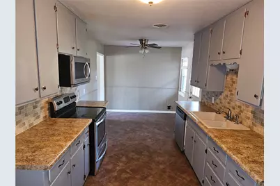 3208 Brown Trail, Bedford, TX 76021 - Photo 3