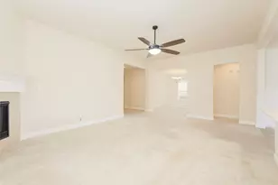 709 Llano Falls Dr, McKinney, TX 75071 - Photo 17
