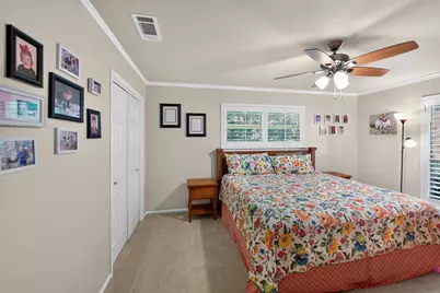623 S Harbor Court, Granbury, TX 76048 - Photo 19