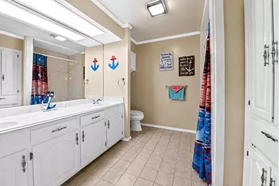 623 S Harbor Court, Granbury, TX 76048 - Photo 23